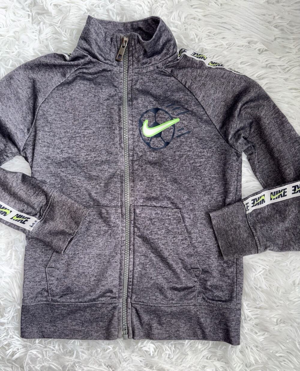 Nike Kids 5/6 Classic Mock Zip Gray Track Jacket. Soccer Design. Grt Top